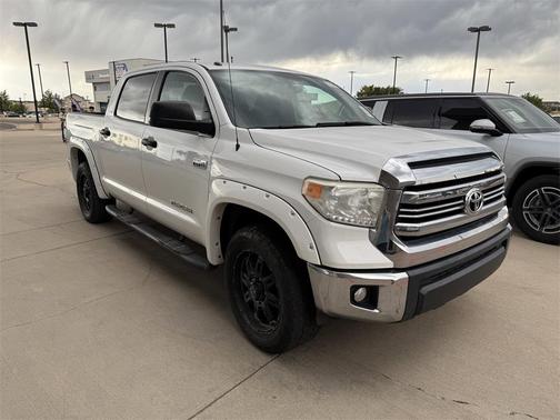 2016 Toyota Tundra SR5