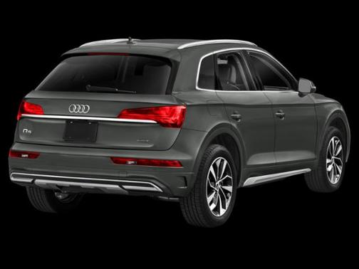 2022 Audi Q5 45 S line Premium Plus