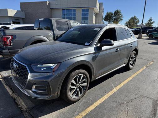 2022 Audi Q5 45 S line Premium Plus