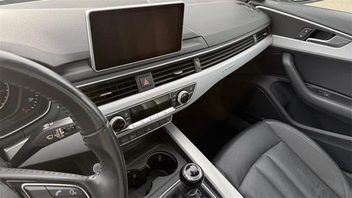 2017 Audi A4 2.0T Prestige