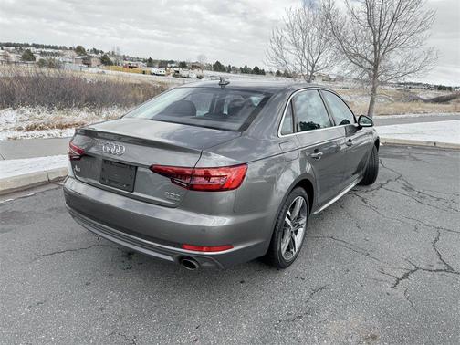 2017 Audi A4 2.0T Prestige