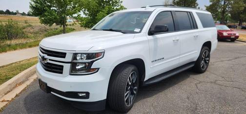 White 2019 Chevrolet Suburban Premier