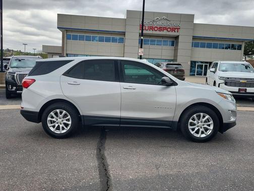 Gray 2019 Chevrolet Equinox LS