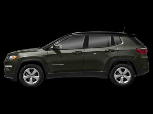 Green 2018 Jeep Compass Latitude