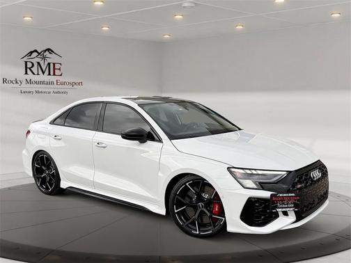 2022 Audi RS 3 TFSI quattro S tronic