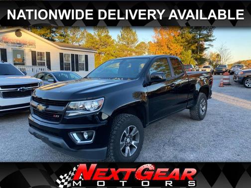 Photo 1 of 3 of 2015 Chevrolet Colorado Z71