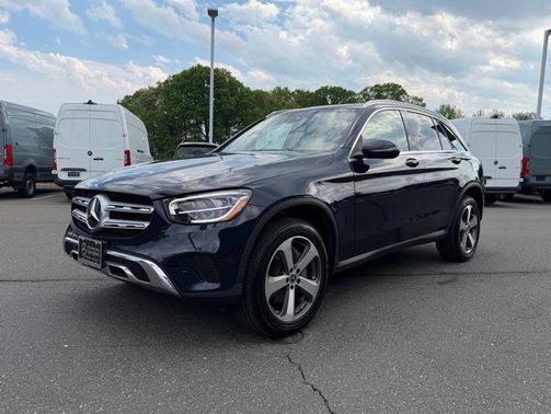 Lunar Blue Metallic 2022 Mercedes-Benz GLC 300 4MATIC