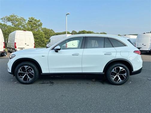 2025 Mercedes-Benz GLC 350e Base