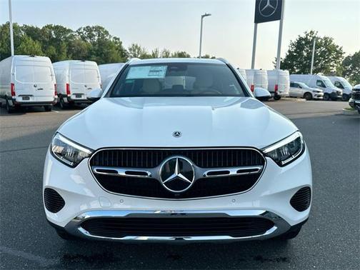2025 Mercedes-Benz GLC 350e Base
