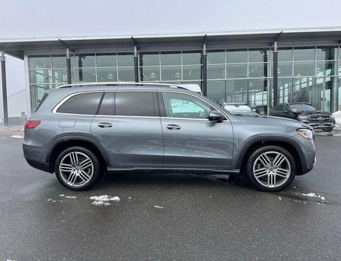 2024 Mercedes-Benz GLS 450 4MATIC