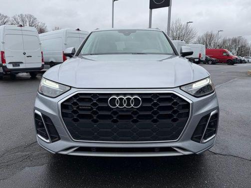 Florett Silver Metallic 2024 Audi Q5 45 S line Premium Plus