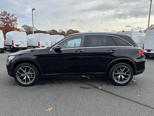 2022 Mercedes-Benz GLC 300 4MATIC