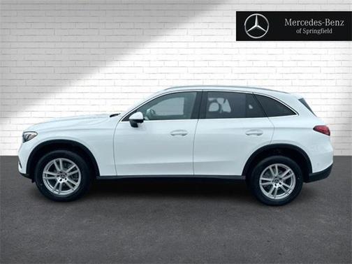 2025 Mercedes-Benz GLC 300 4MATIC