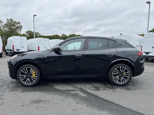 2023 Maserati Grecale Modena