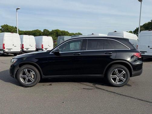 Black 2021 Mercedes-Benz GLC 300 4MATIC