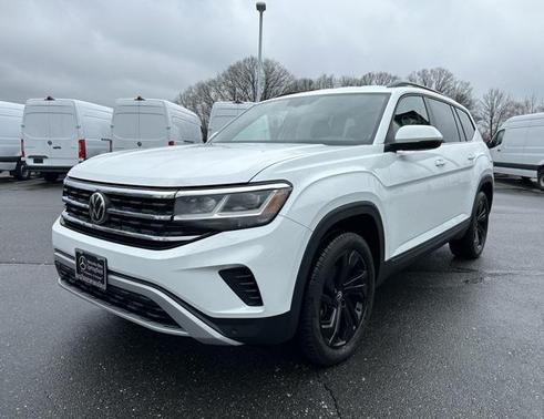 2021 Volkswagen Atlas 3.6L SE w/Technology