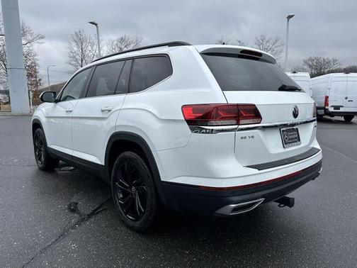 2021 Volkswagen Atlas 3.6L SE w/Technology