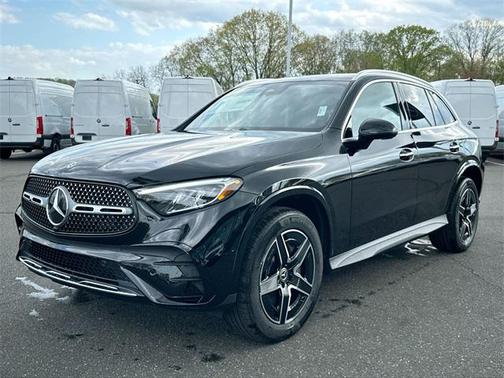 2025 Mercedes-Benz GLC 300 4MATIC