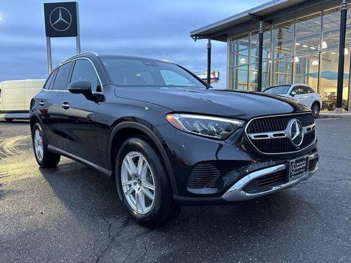 2026 Mercedes-Benz GLC 300 4MATIC