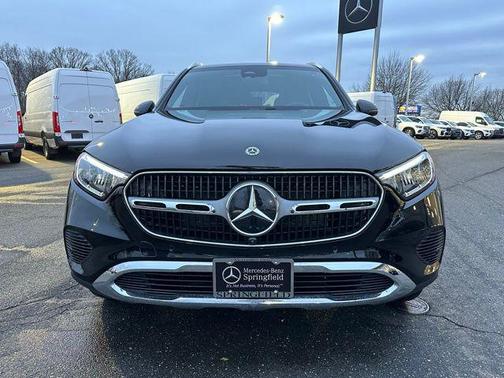 2026 Mercedes-Benz GLC 300 4MATIC