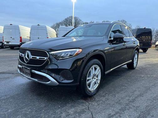 2026 Mercedes-Benz GLC 300 4MATIC