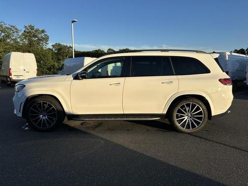 2023 Mercedes-Benz GLS 450 4MATIC