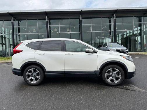 White Diamond Pearl 2017 Honda CR-V EX