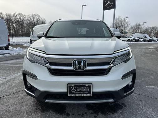 2019 Honda Pilot Touring 8-Passenger