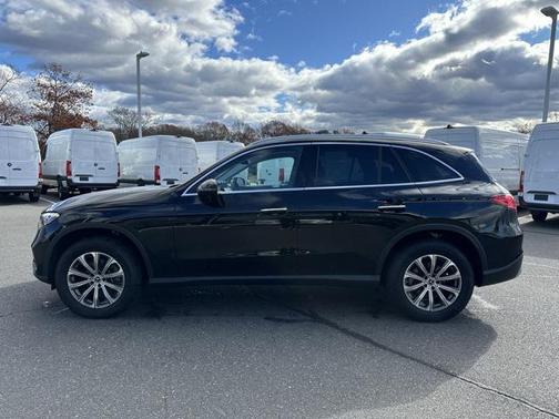 2023 Mercedes-Benz GLC 300 4MATIC