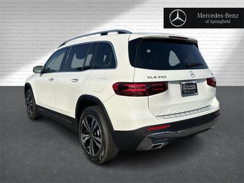 2025 Mercedes-Benz GLB 250 4MATIC