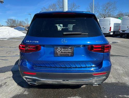 2024 Mercedes-Benz GLB 250 4MATIC