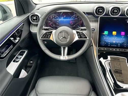 2025 Mercedes-Benz GLC 300 4MATIC