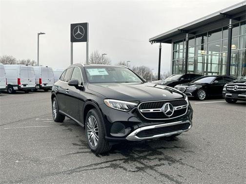 2025 Mercedes-Benz GLC 300 4MATIC