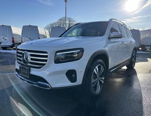 2025 Mercedes-Benz GLB 250 4MATIC