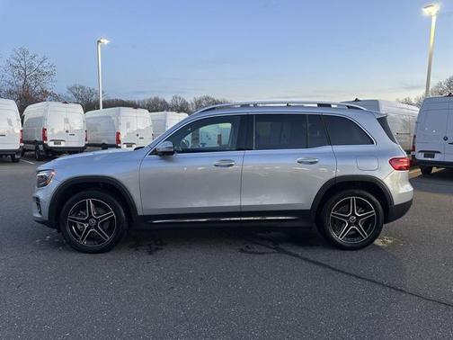 2026 Mercedes-Benz GLB 250 4MATIC