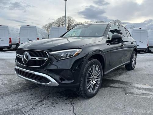2026 Mercedes-Benz GLC 300 4MATIC