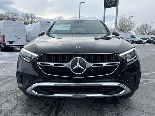 2026 Mercedes-Benz GLC 300 4MATIC