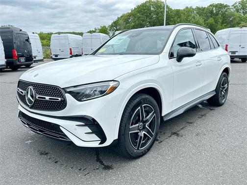 2025 Mercedes-Benz GLC 300 4MATIC