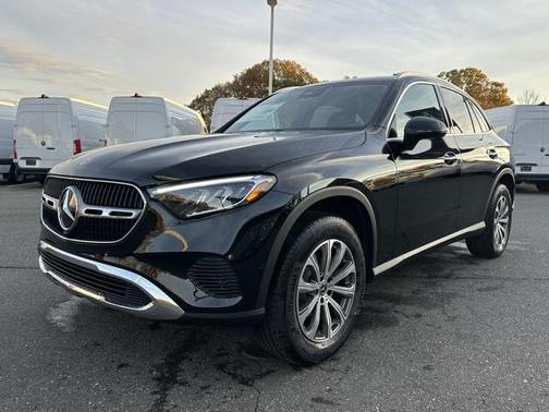 2026 Mercedes-Benz GLC 300 4MATIC