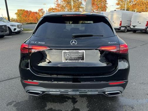2026 Mercedes-Benz GLC 300 4MATIC