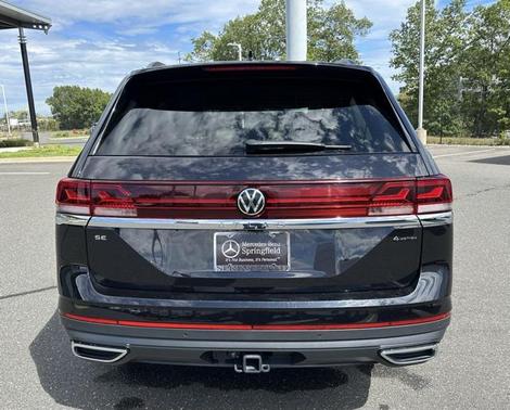 2025 Volkswagen Atlas 2.0T SE w/Technology 4MOTION