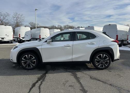 2020 Lexus UX 250h Base