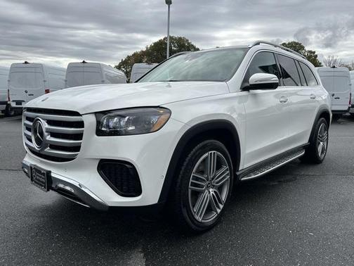 2025 Mercedes-Benz GLS 450 4MATIC