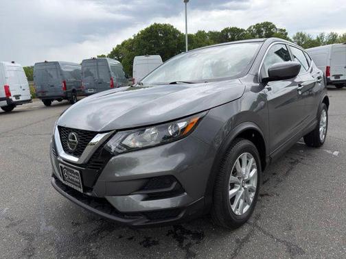 Gun Metallic 2022 Nissan Rogue Sport S