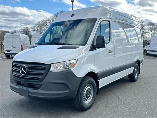 2025 Mercedes-Benz Sprinter 2500 Standard Roof