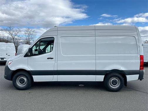 2025 Mercedes-Benz Sprinter 2500 Standard Roof
