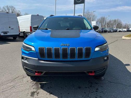 Hydro Blue Pearlcoat 2019 Jeep Cherokee Trailhawk Elite