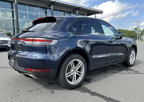 2020 Porsche Macan Base