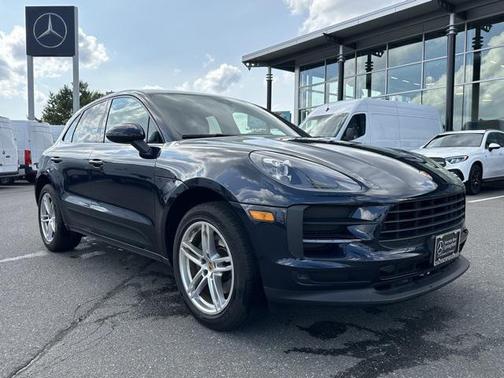 2020 Porsche Macan Base