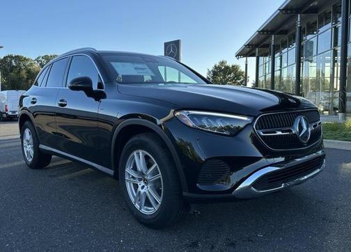 2026 Mercedes-Benz GLC 300 4MATIC